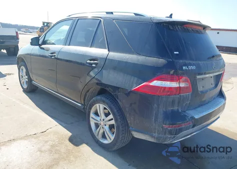 2015 Mercedes-Benz Ml 350 4Matic z USA, uszkodzony, nr VIN 4JGDA5HB3FA616310